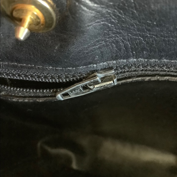 Chanel Matelasse Quilted Lambskin Classic Bag - Picture 4 of 10